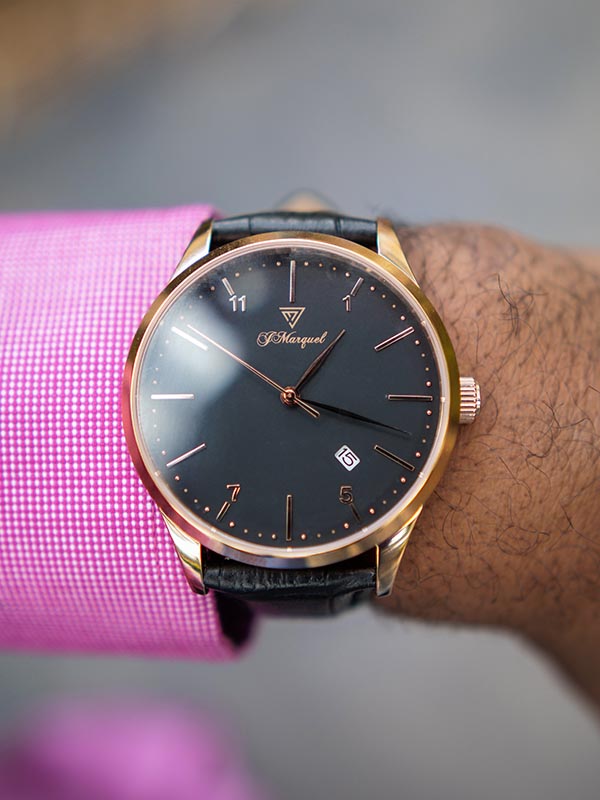 Black face hotsell rose gold watch